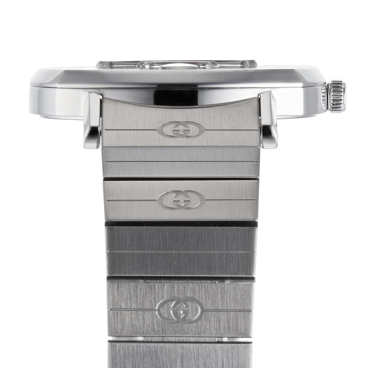 Gucci Grip 35mm Stainless Steel Watch – Silver – Unisex – case profile and bracelet detail