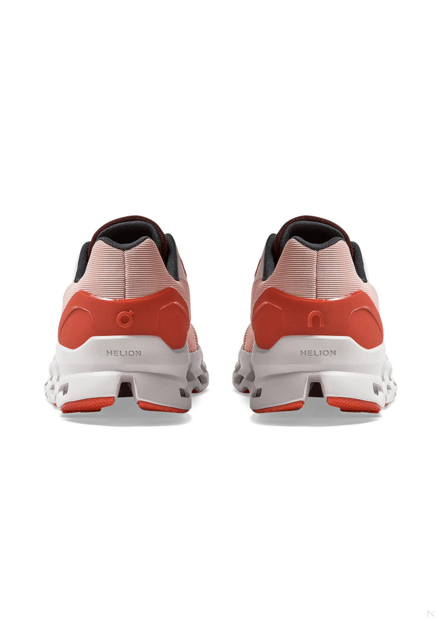 On Women Cloudstratus