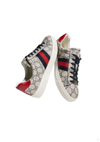 Gucci Ace 'GG Supreme Canvas in Beige / Multi - product view 2